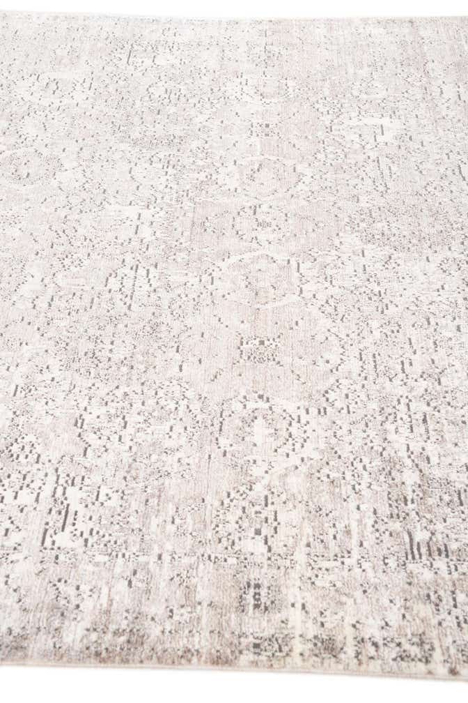 5' 3 x 7' 6 Villa Rug