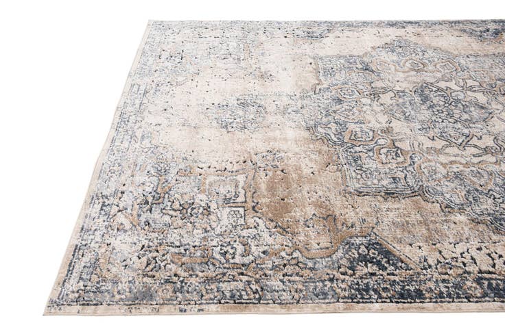 Detail image of 5' x 7' 7 Villa Rug