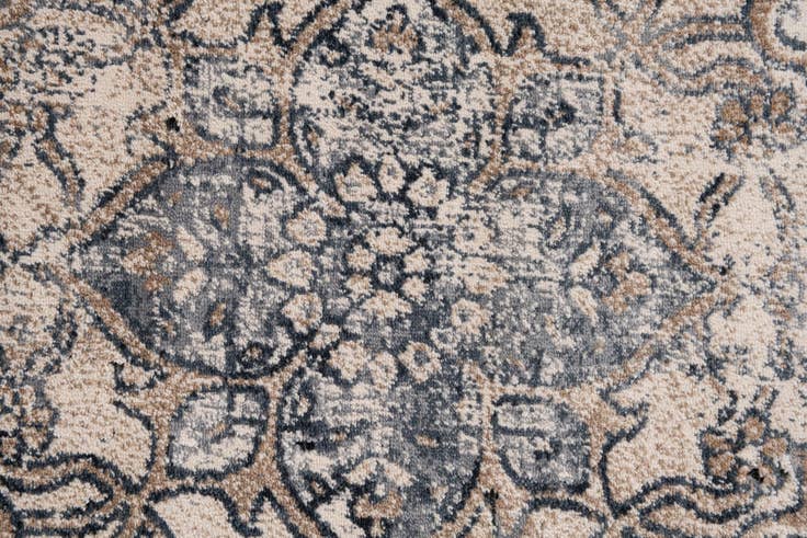 Detail image of 5' x 7' 7 Villa Rug