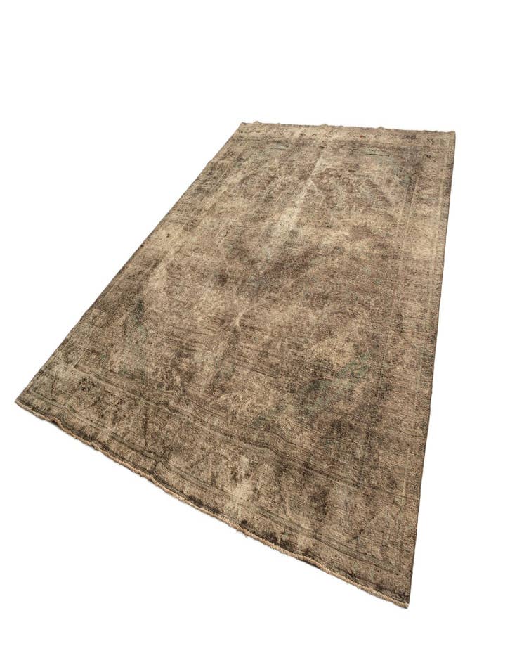 Detail image of 9' 6 x 12' 3 Vintage Royal Rug