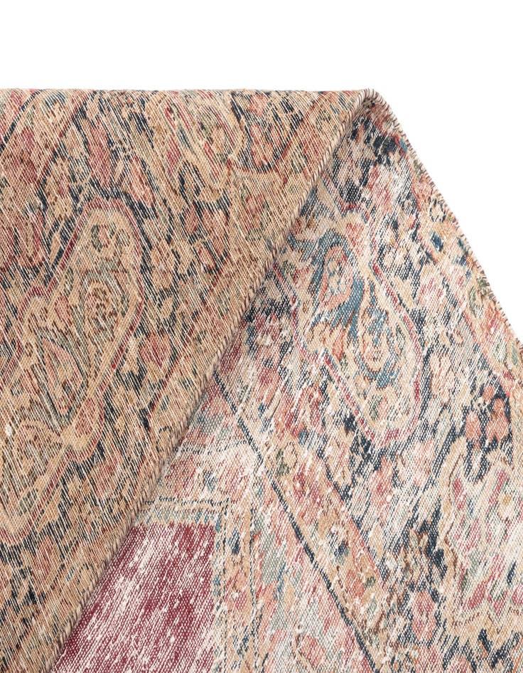 Detail image of 8' x 10' 10 Vintage Royal Wool Rug