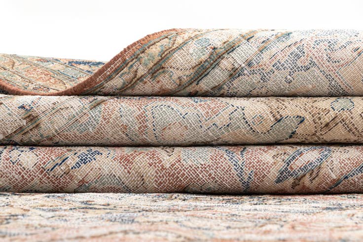 Detail image of 9' 10 x 14' 1 Vintage Royal Wool Rug