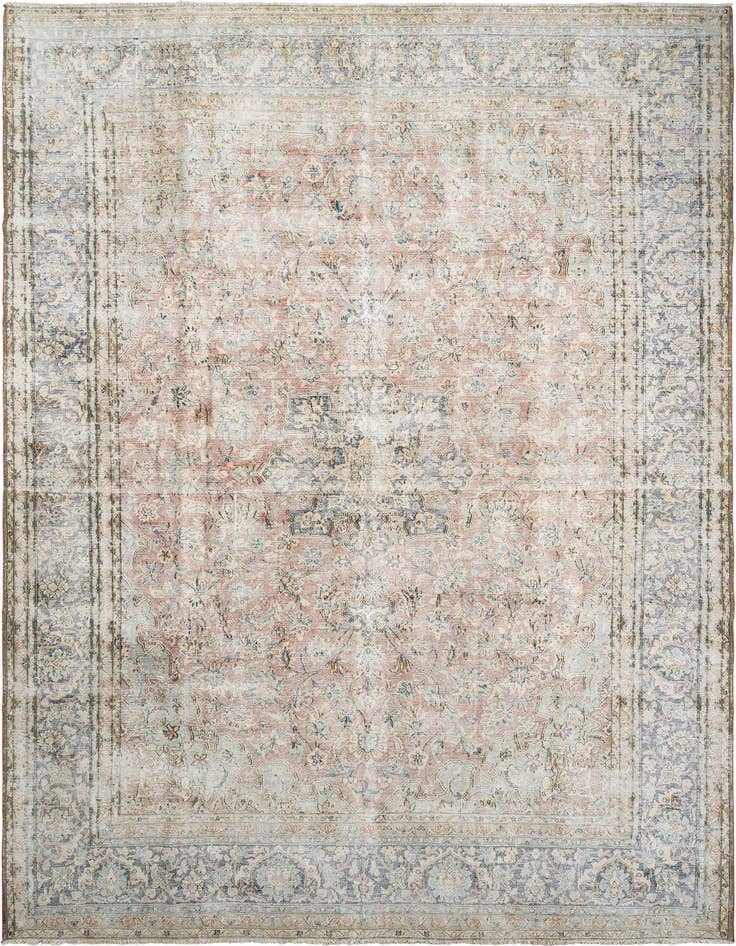 Detail image of 9' 10 x 14' 1 Vintage Royal Wool Rug