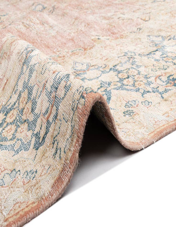 Detail image of 9' 9 x 12' 10 Vintage Royal Wool Rug