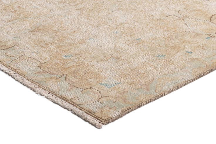 Detail image of 9' 7 x 12' 10 Vintage Royal Wool Rug