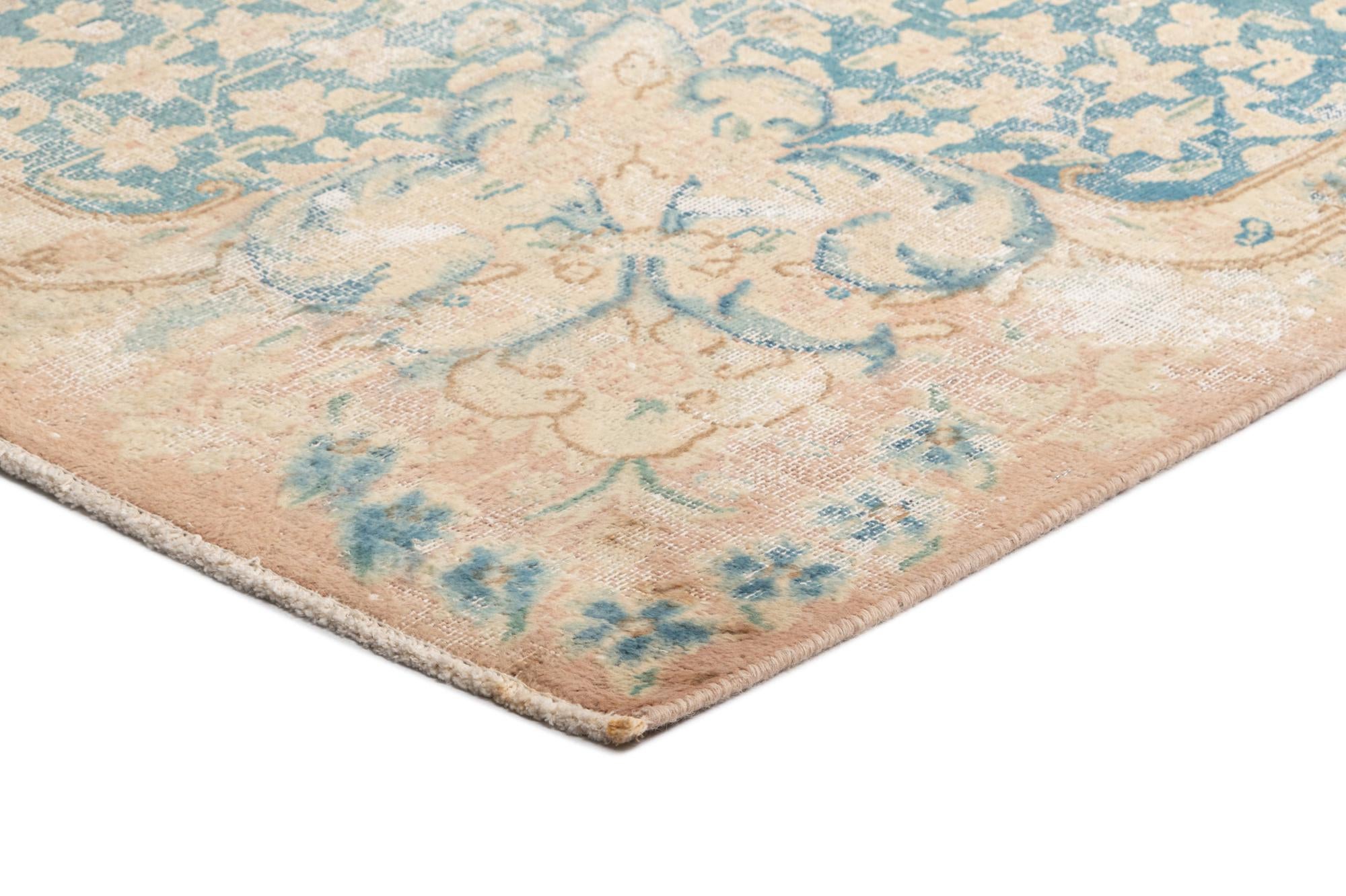 9' 9 x 12' 10 Vintage Royal Wool Rug