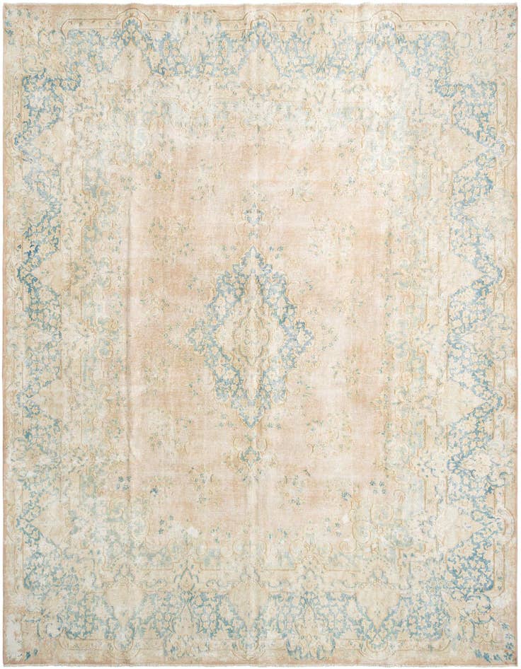 Detail image of 9' 9 x 12' 10 Vintage Royal Wool Rug