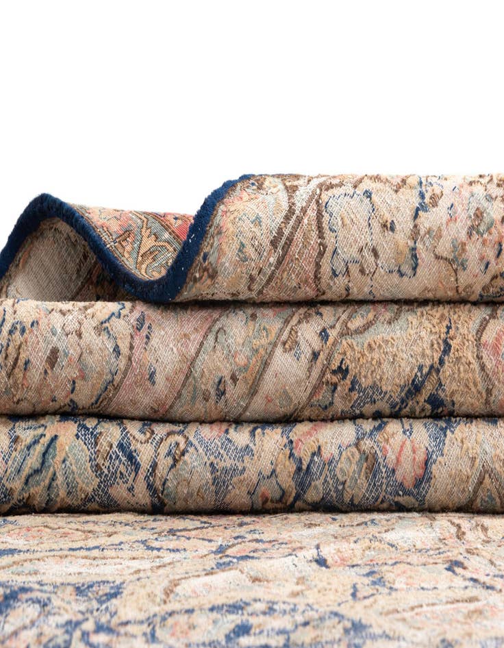 Detail image of 9' 8 x 12' 6 Vintage Royal Wool Rug