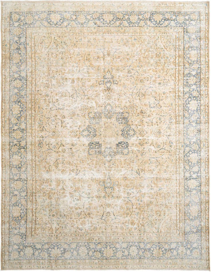 Detail image of 9' 10 x 13' 1 Vintage Royal Wool Rug