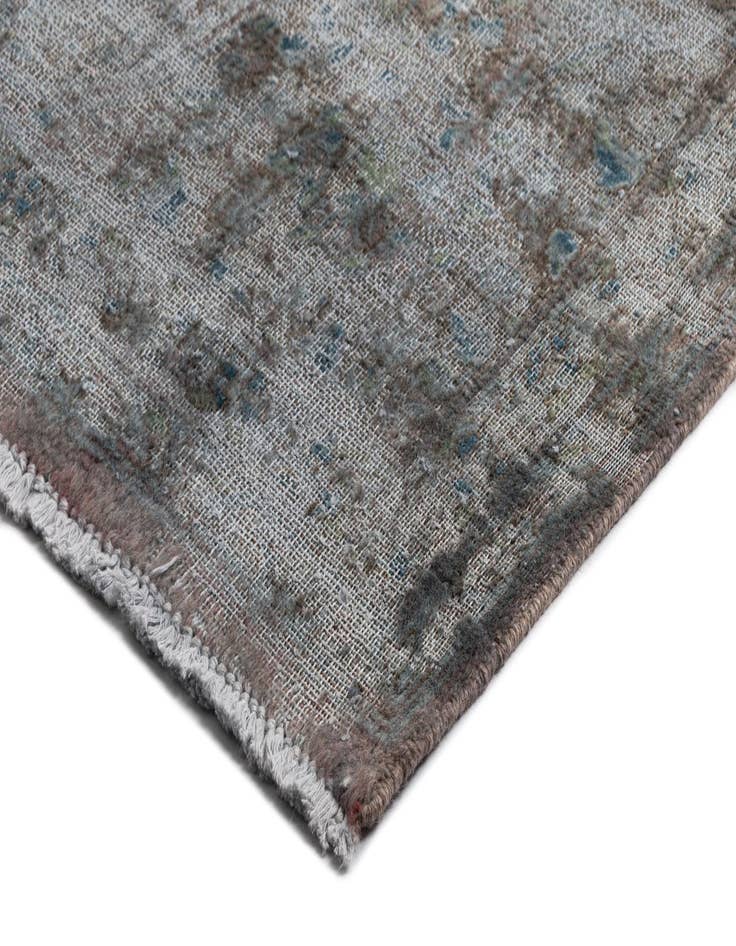 Detail image of 9' 7 x 13' Vintage Royal Wool Rug