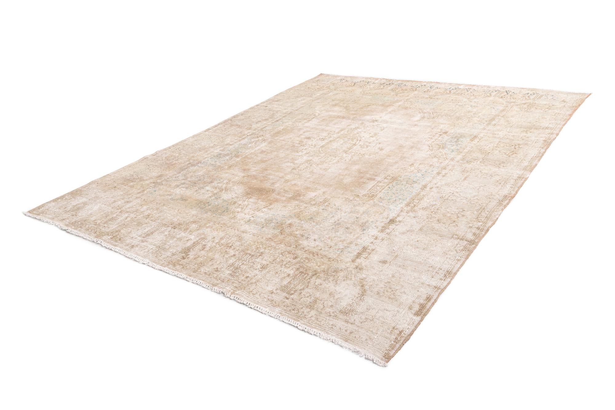9' 4 x 11' 10 Vintage Royal Wool Rug