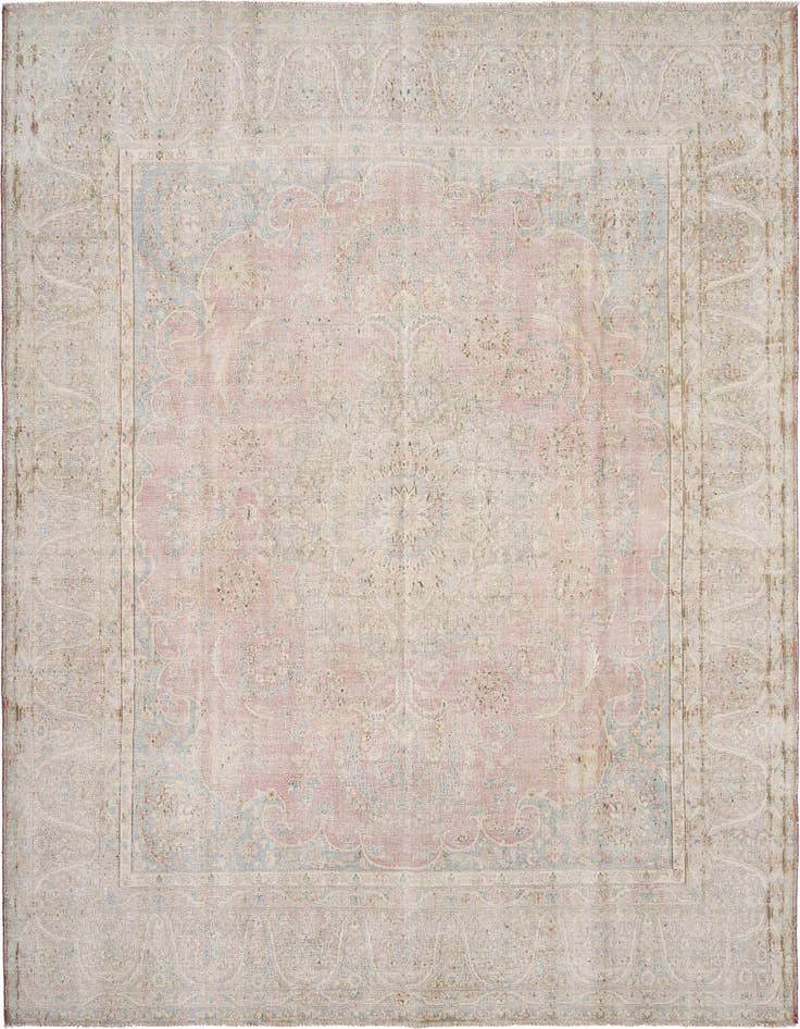 Detail image of 9' 7 x 12' 11 Vintage Royal Wool Rug
