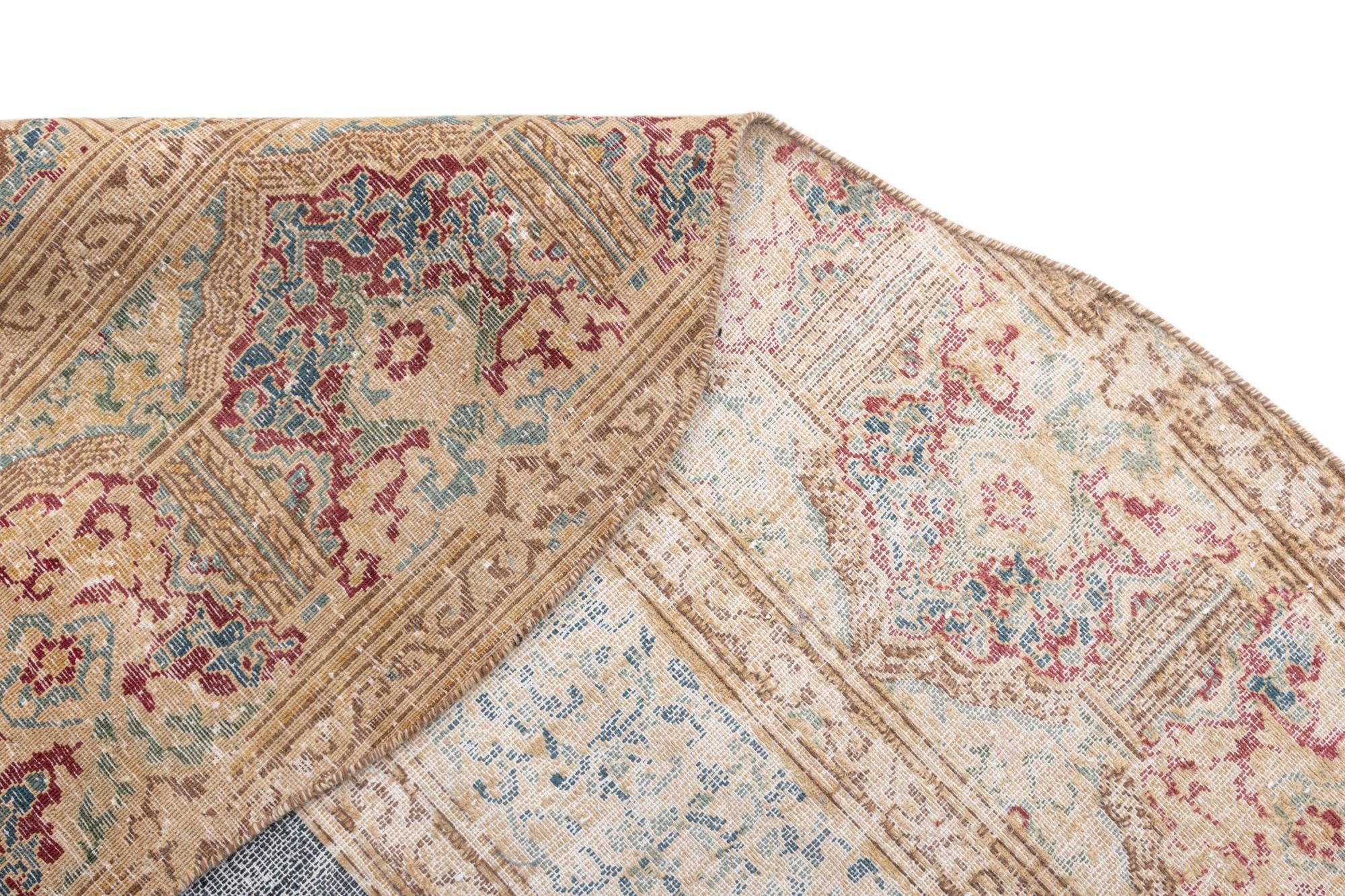 9' 6 x 12' 7 Vintage Royal Wool Rug