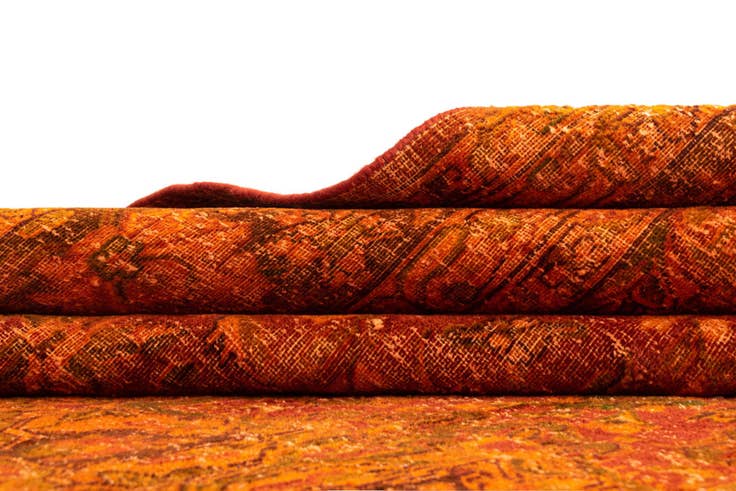 Detail image of 9' 8 x 12' 6 Vintage Royal Wool Rug