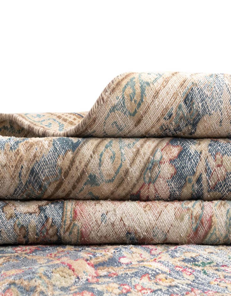 Detail image of 9' 3 x 11' 9 Vintage Royal Wool Rug