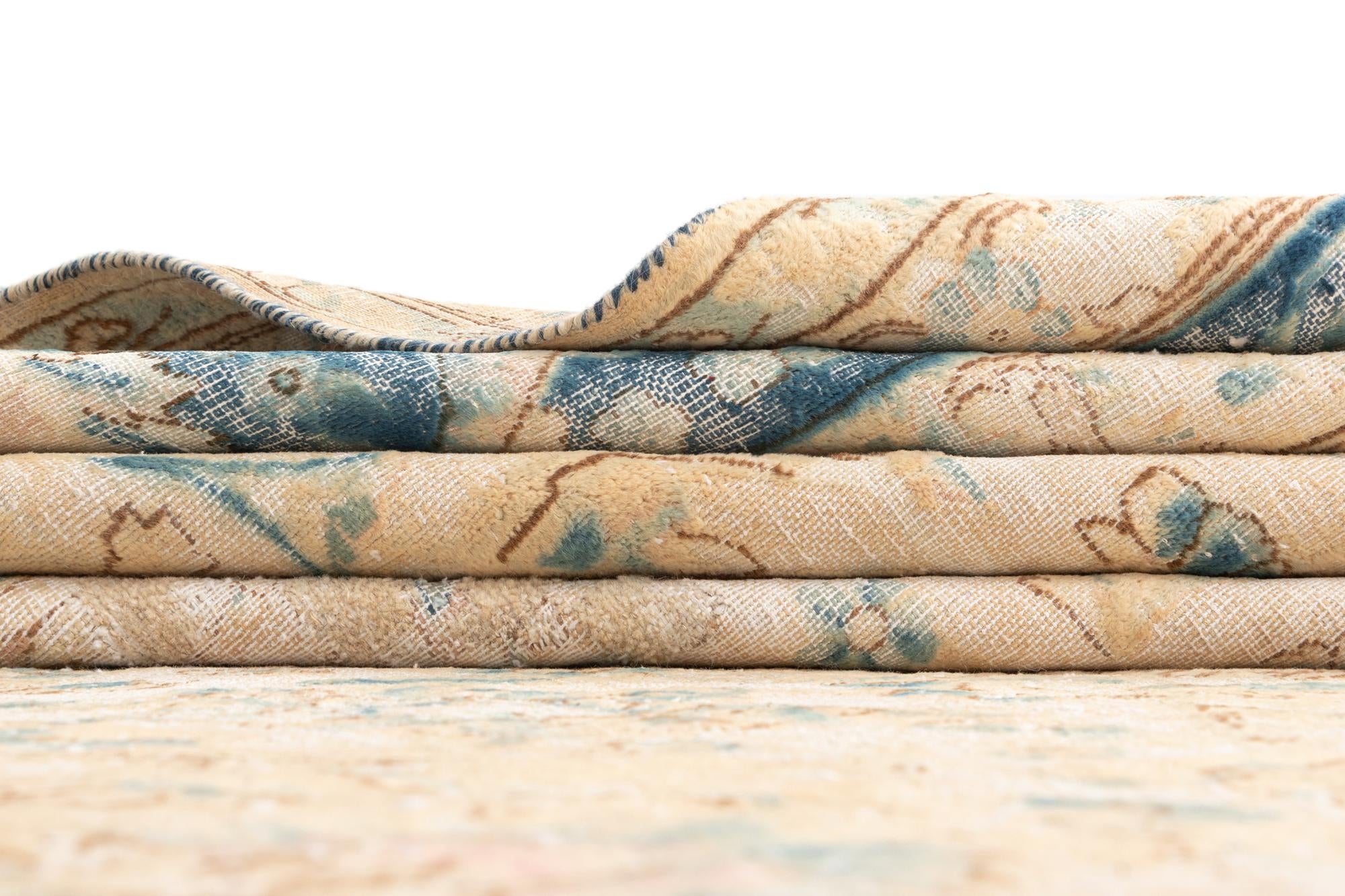 9' 5 x 13' 4 Vintage Royal Wool Rug