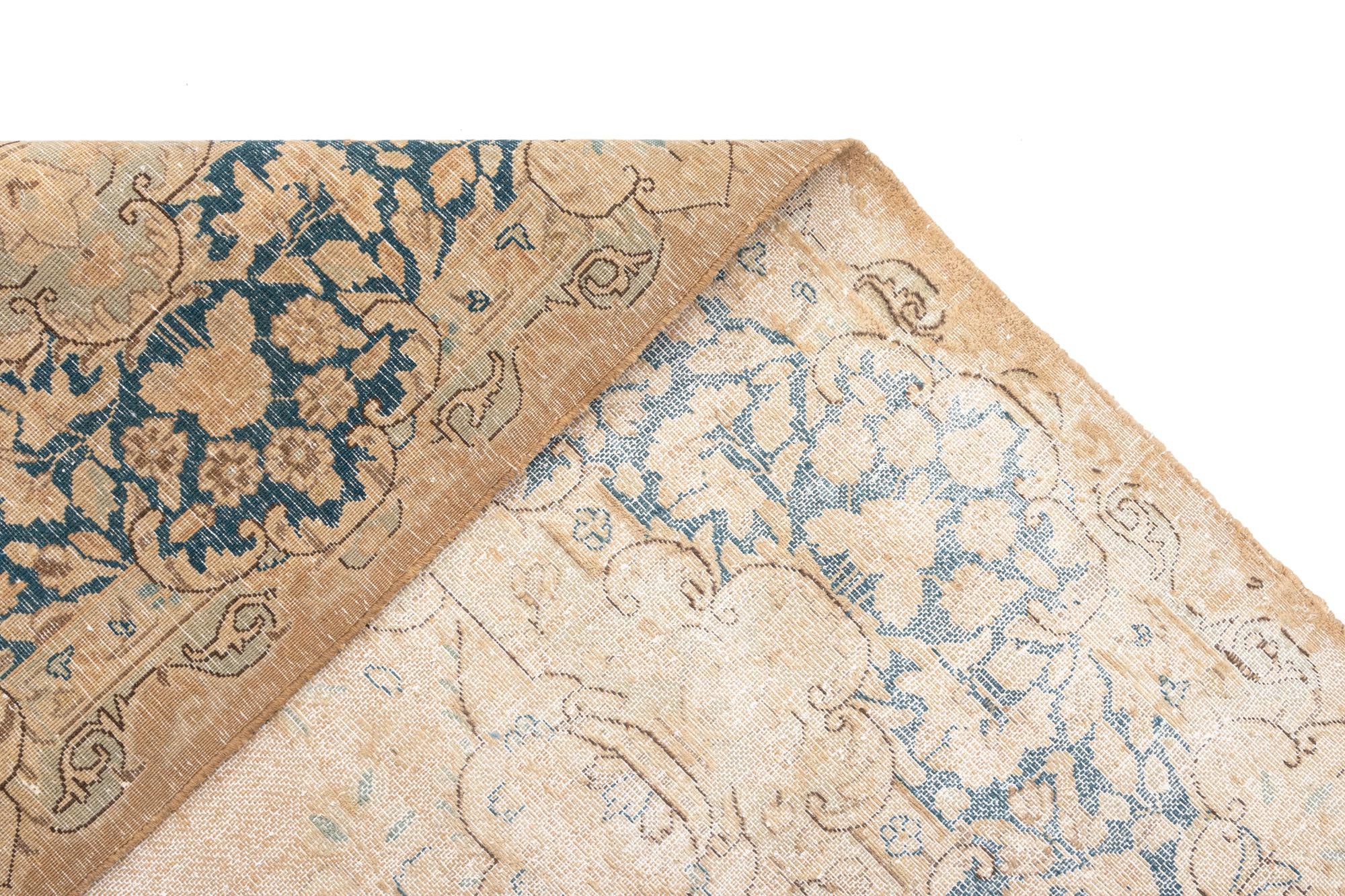9' 11 x 12' 8 Vintage Royal Wool Rug