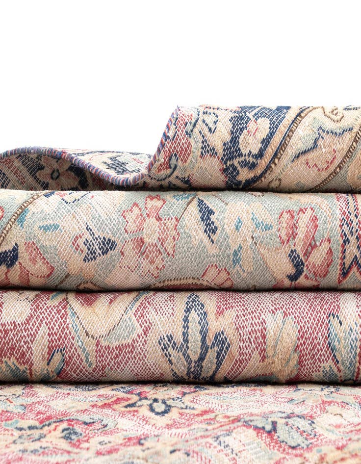 Detail image of 8' 5 x 11' 10 Vintage Royal Wool Rug