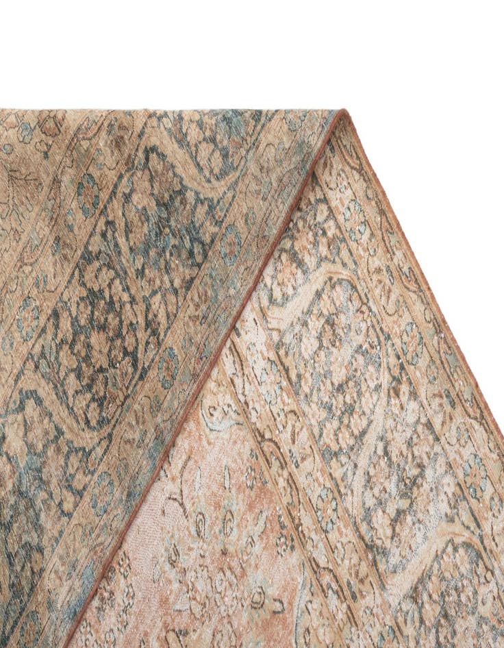 Detail image of 9' 8 x 13' Vintage Royal Wool Rug