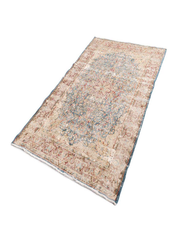 Detail image of 4' 11 x 7' 10 Vintage Royal Wool Rug