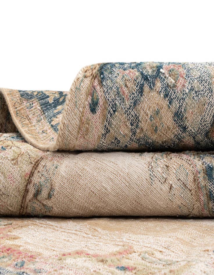 Detail image of 5' 11 x 9' 1 Vintage Royal Wool Rug