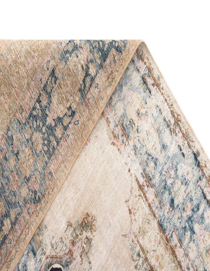 Detail image of 5' 11 x 9' 1 Vintage Royal Wool Rug