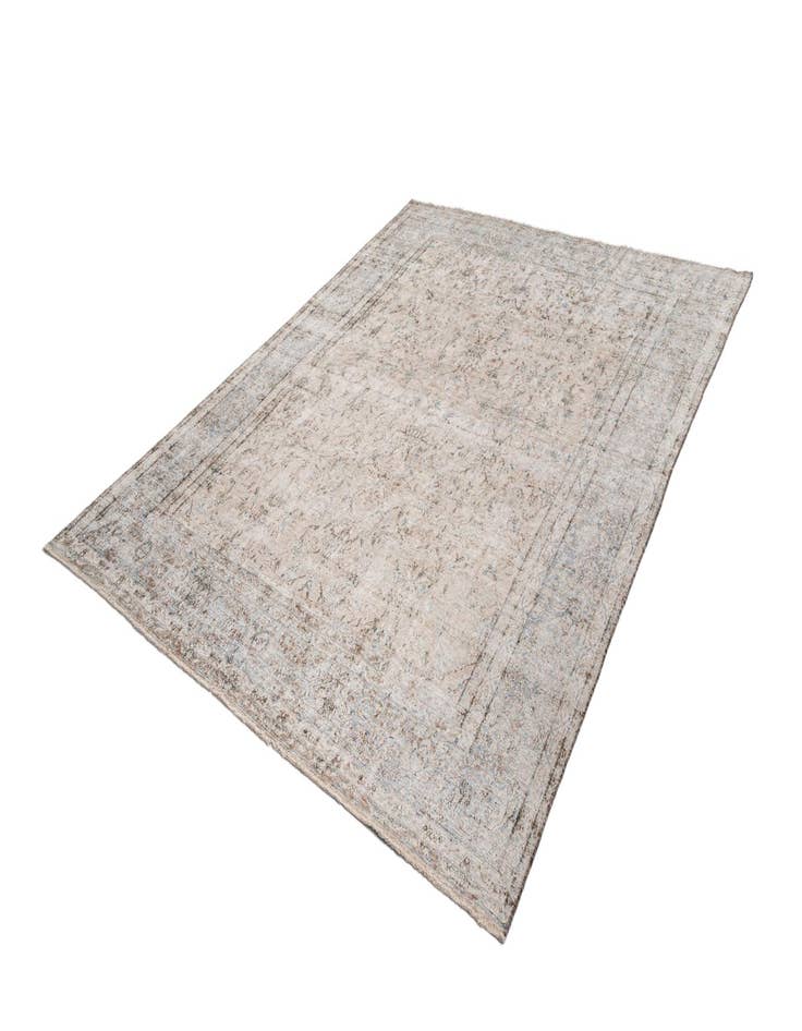 Detail image of 8' 5 x 11' 3 Vintage Royal Wool Rug