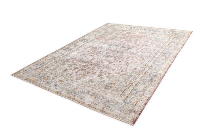 Detail image of 8' x 10' 8 Vintage Royal Wool Rug