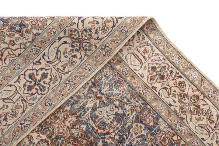 6' 8 x 9' 4 Vintage Royal Wool Rug