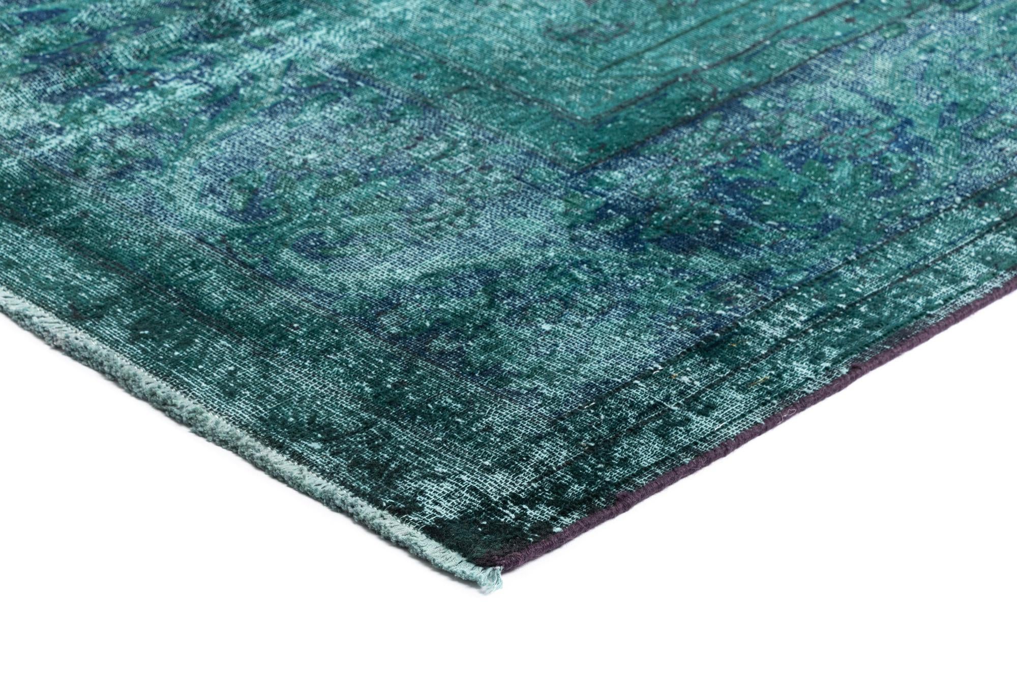 9' 7 x 13' 1 Vintage Royal Wool Rug