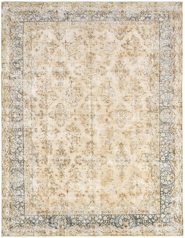 Detail image of 7' 9 x 11' 10 Vintage Royal Wool Rug