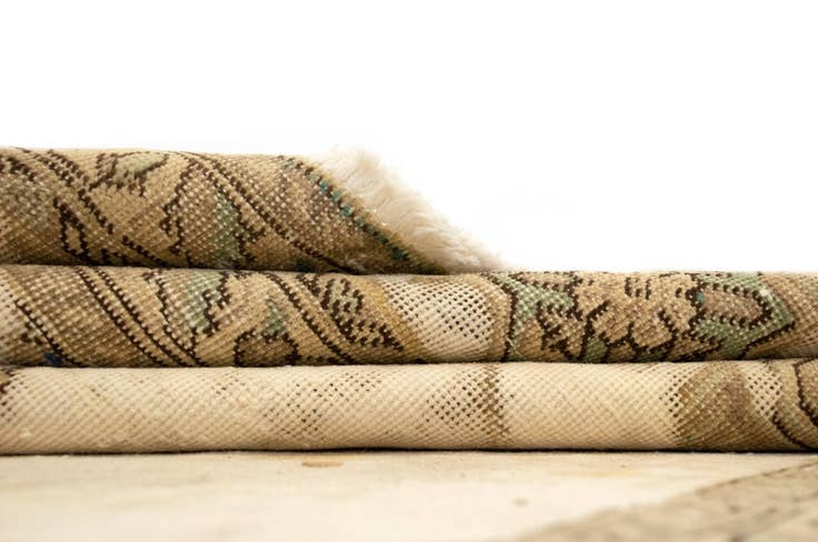 Detail image of 9' 9 x 12' 6 Hand Knotted Vintage Royal Persian Wool Rug