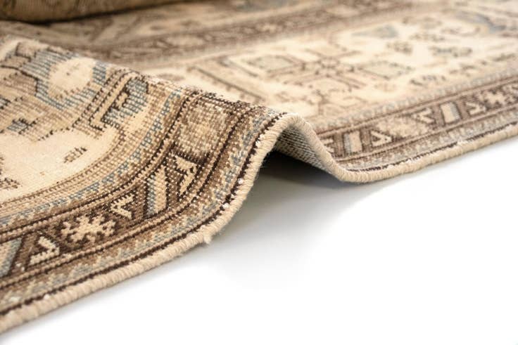Detail image of 9' 8 x 12' 10 Hand Knotted Vintage Royal Persian Wool Rug
