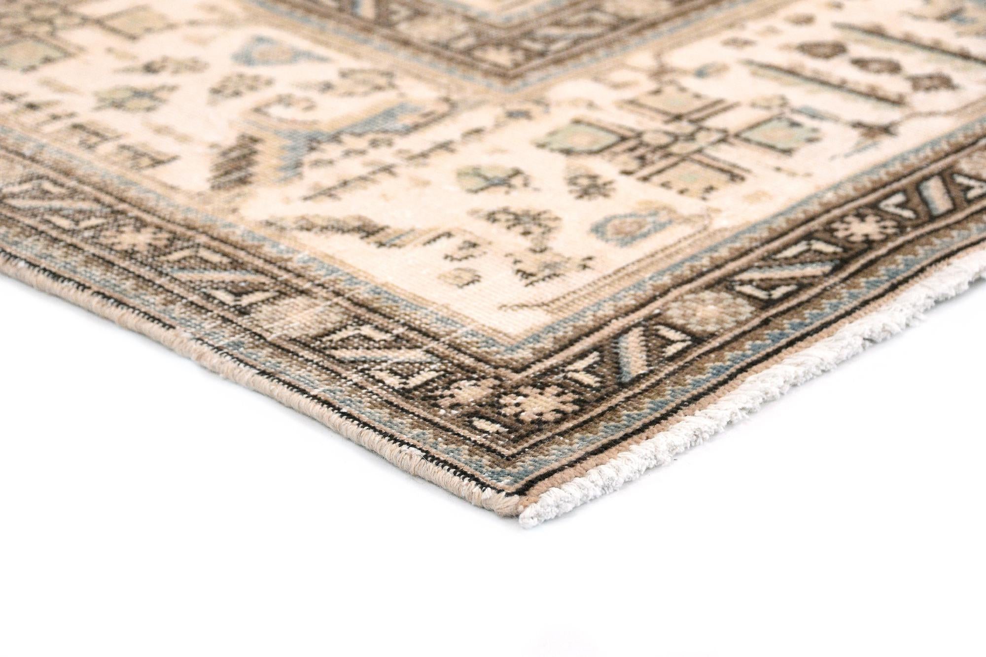 9' 8 x 12' 10 Hand Knotted Vintage Royal Persian Wool Rug
