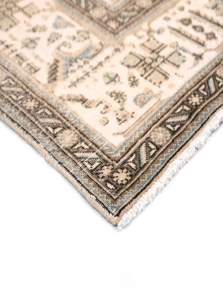 Detail image of 9' 8 x 12' 10  Hand Knotted Vintage Royal Persian Wool Rug