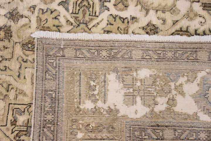 9' 8 x 12' 10 Hand Knotted Vintage Royal Persian Wool Rug