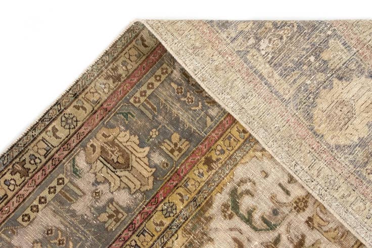 Detail image of 9' 9 x 13' Hand Knotted Vintage Royal Persian Wool Rug