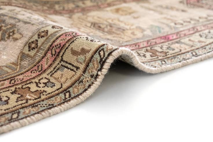 Detail image of 9' 9 x 13' Hand Knotted Vintage Royal Persian Wool Rug