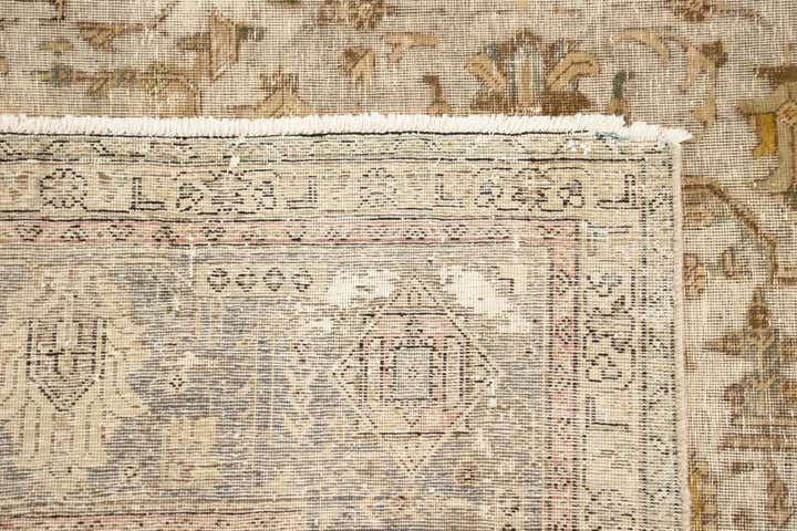 9' 9 x 13' Hand Knotted Vintage Royal Persian Wool Rug