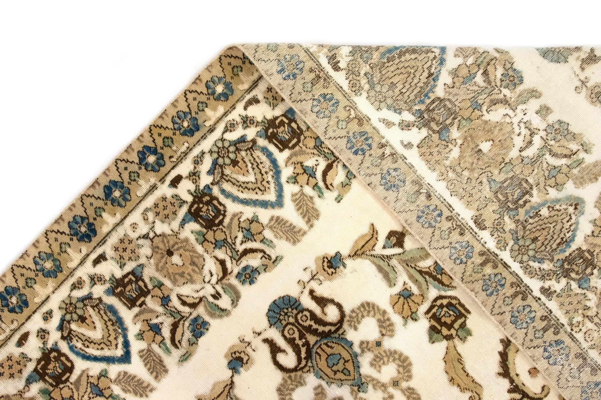 9' 11 x 12' 8 Hand Knotted Vintage Royal Persian Wool Rug