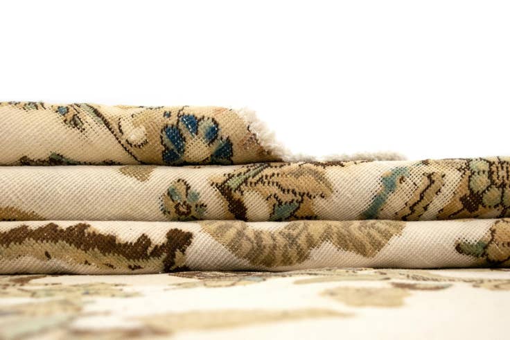 Detail image of 9' 11 x 12' 8 Hand Knotted Vintage Royal Persian Wool Rug
