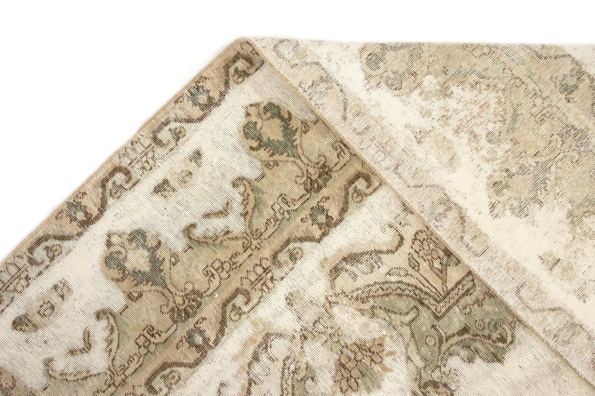 9' 9 x 12' 4 Hand Knotted Vintage Royal Persian Wool Rug