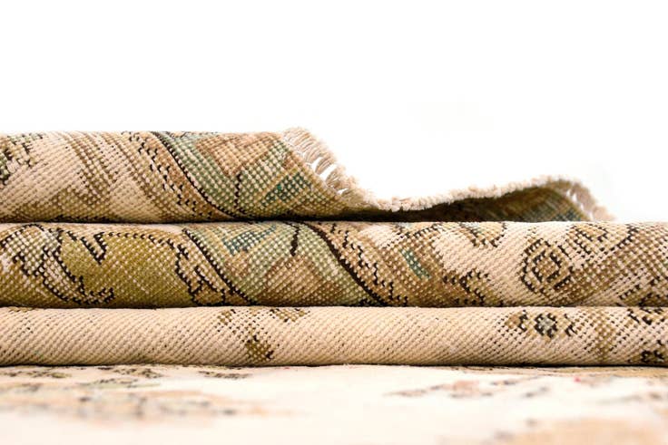 Detail image of 9' 4 x 12' 10 Hand Knotted Vintage Royal Persian Wool Rug