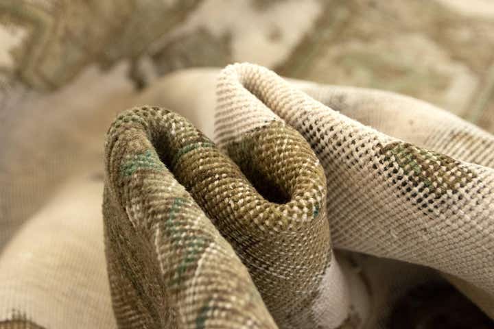 6' 5 x 9' 6 Hand Knotted Vintage Royal Persian Wool Rug