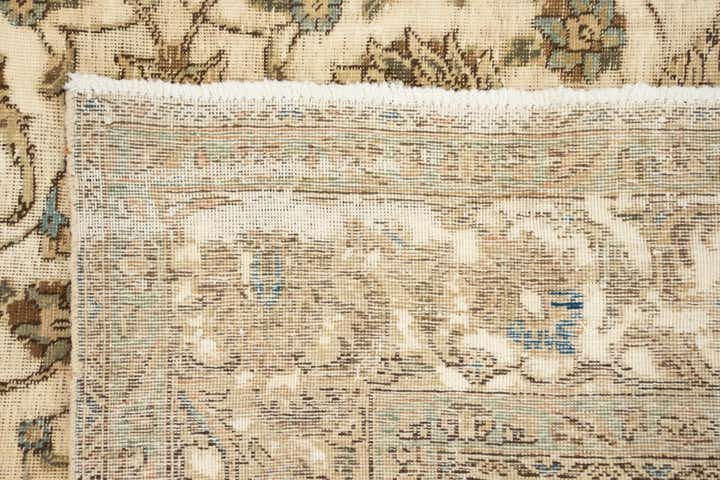 7' 10 x 10' 11 Hand Knotted Vintage Royal Persian Wool Rug