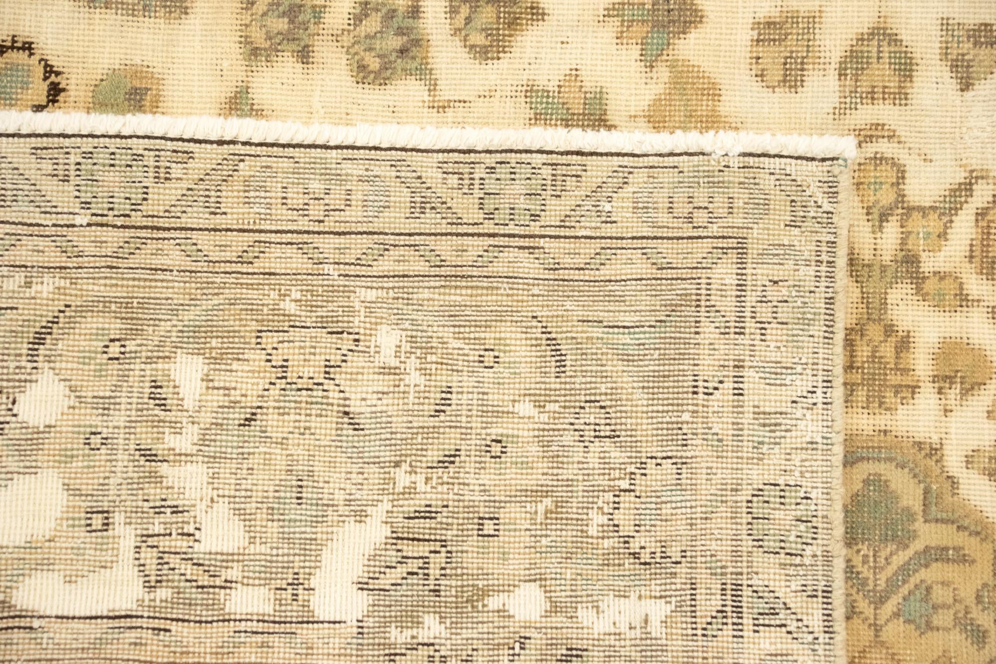 7' 9 x 10' 8 Hand Knotted Vintage Royal Persian Wool Rug