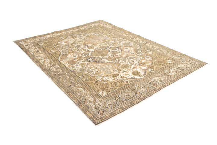 8' x 10' 6 Hand Knotted Vintage Royal Persian Wool Rug