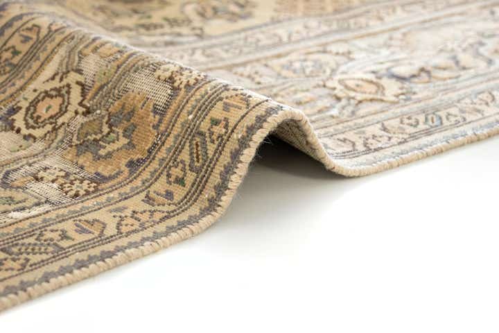 8' x 10' 6 Hand Knotted Vintage Royal Persian Wool Rug
