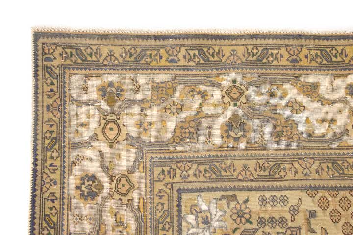 8' x 10' 6 Hand Knotted Vintage Royal Persian Wool Rug