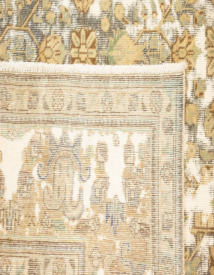 Detail image of 8' 4 x 11' 6  Hand Knotted Vintage Royal Persian Wool Rug
